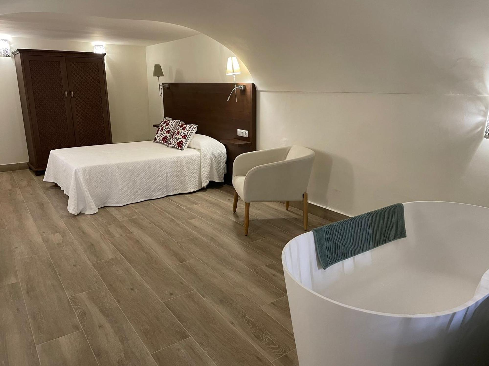 Llana 5 Alojamiento Turistico Jaen Room photo